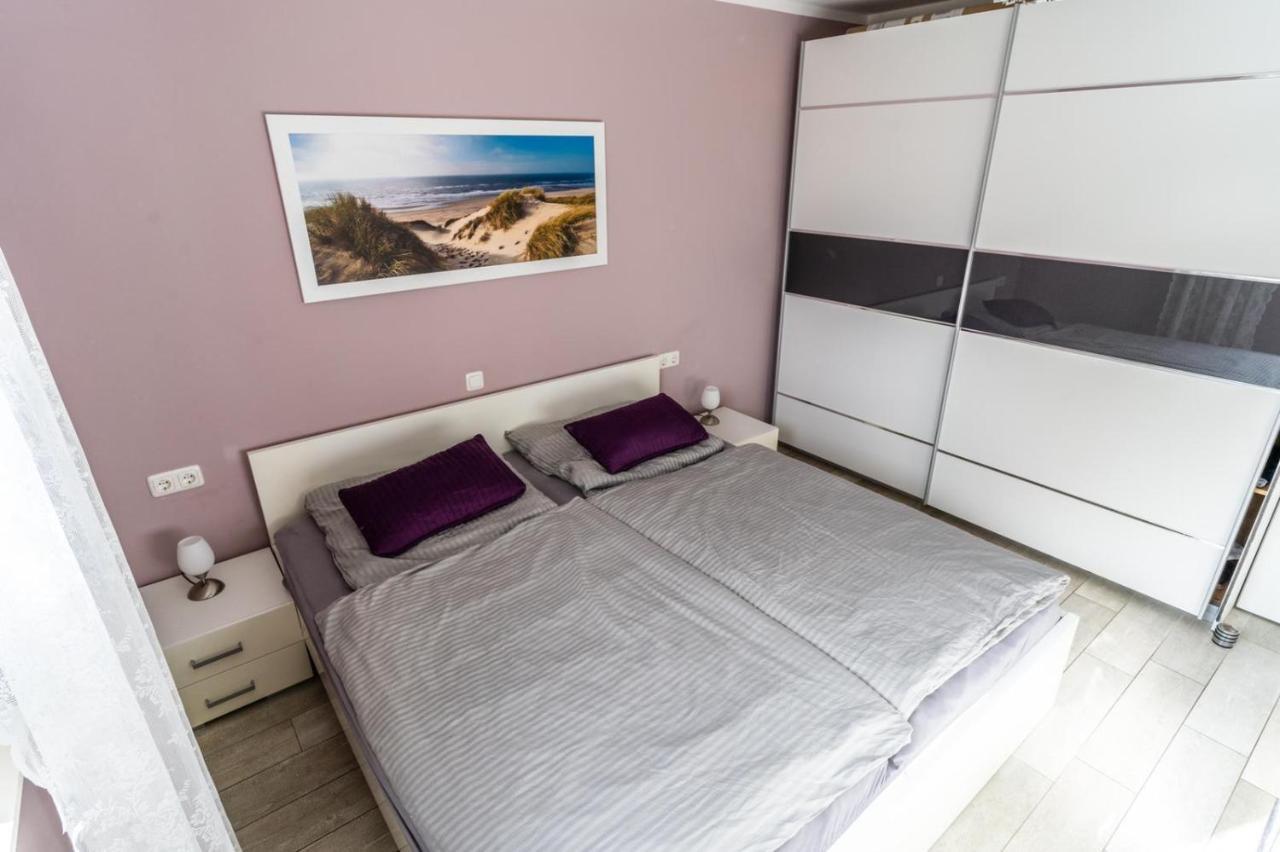 Ferienwohnung Strandgut - Kavelweg 9 - Zingst Extérieur photo